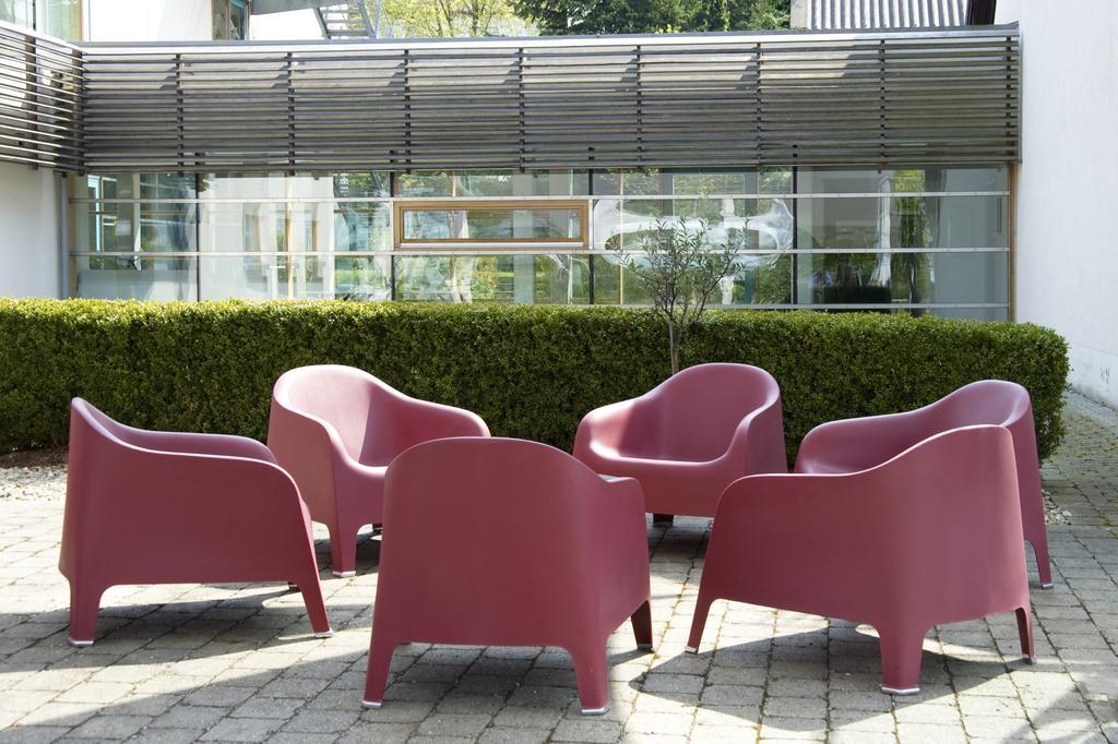 Hotel Kongressissimo Vilsbiburg Zewnętrze zdjęcie